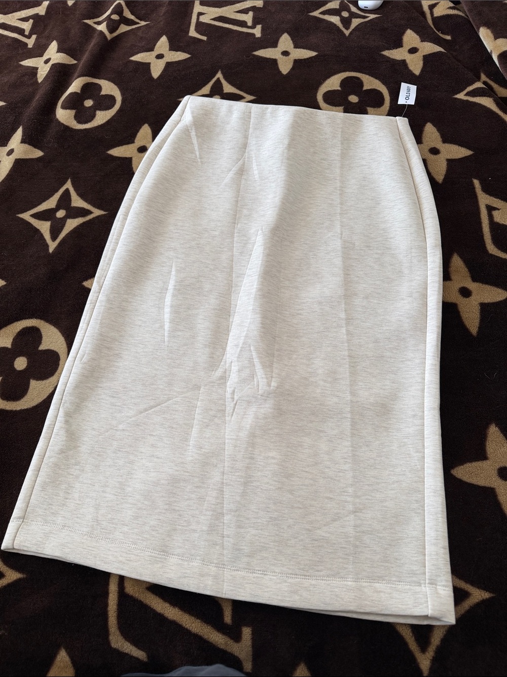 Old Navy Bounce Fleece Cream Pencil Skirt